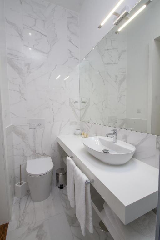 Aq 188 Guest House โกอิมบรา ภายนอก รูปภาพ